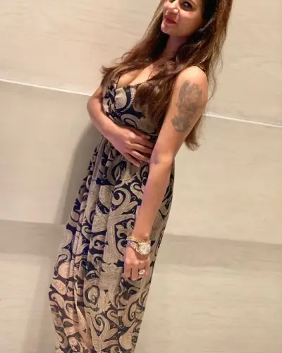 Kathumar Escort
